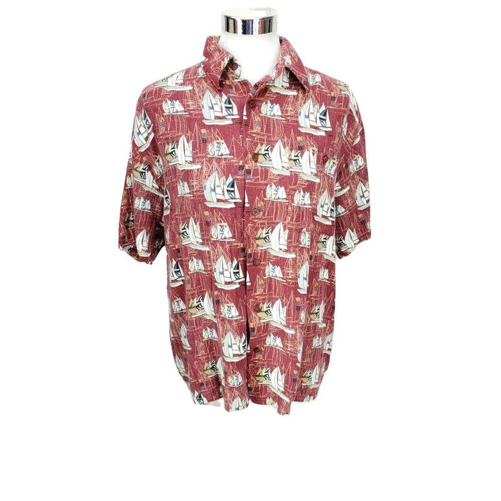 Ivy Crews Red Sailboat‎ Medium Button Up Shirt